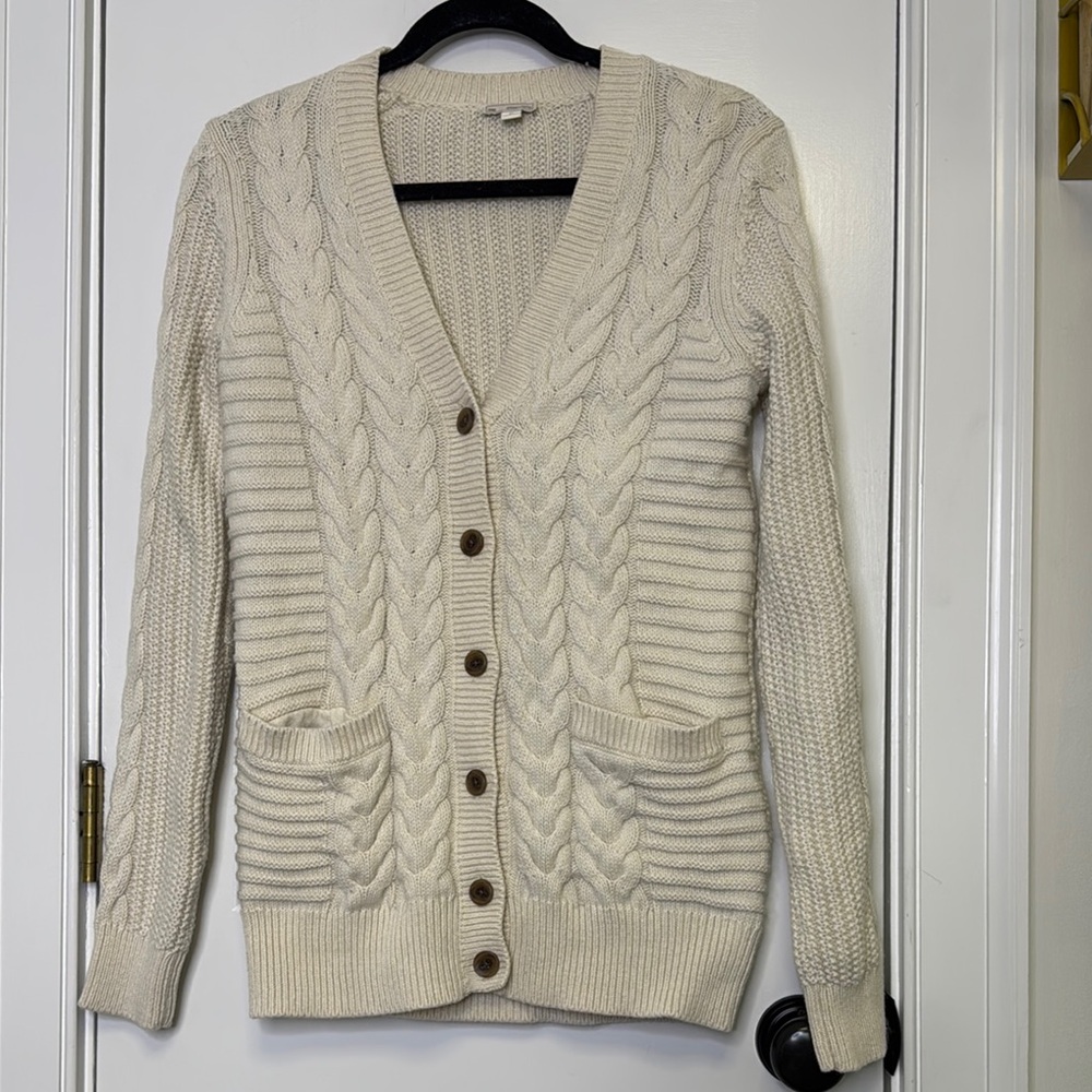 GAP Cream V-Neck Cable Knit Cardigan PTP: 17.5”-20.5” - Picture 1 of 9